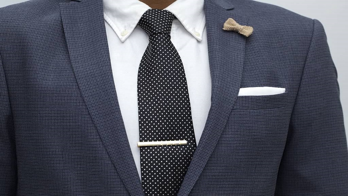 Top 5 Best Fashion Accessories For Men That Can Take Their Look To ...